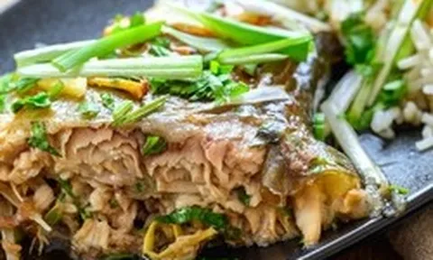 KHÔNG PHẢI cá thu hay cá hồi, mùa hè có 1 loại cá được ví như "thuốc cường phổi" của người Việt