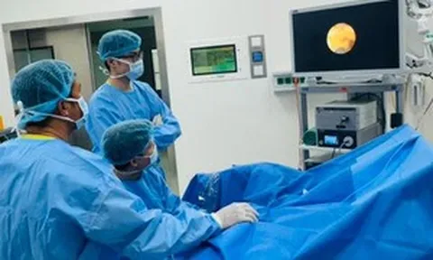 Mải đi dạy bỏ tái khám, nữ giáo viên 29 tuổi đối mặt nguy cơ cắt bỏ một quả thận