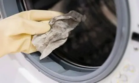 "Ngăn bí mật" bị nhiều gia đình bỏ quên khiến máy giặt đọng nước, quần áo bám bẩn