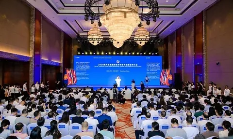 Diễn đàn lần thứ 14 về Chuyển giao công nghệ và Đổi mới hợp tác Trung Quốc-ASEAN