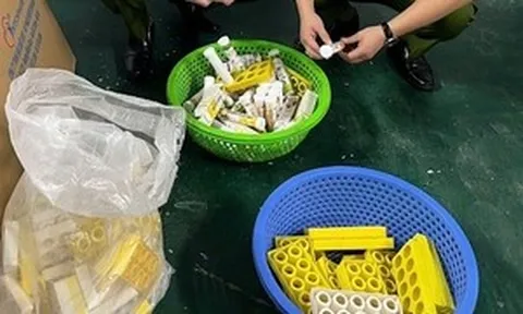 Viên sủi giả hàm lượng natri benzoat vượt ngưỡng 33 lần: Lỡ uống rồi cần làm gì?