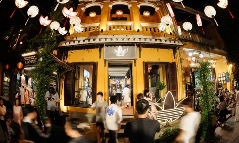 adidas Originals mở cửa hàng di sản đầu tiên tại Hội An