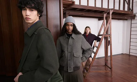 Áo khoác, đồ dệt kim và chân váy xếp ly trong BST UNIQLO and JW ANDERSON Thu/Đông 2026