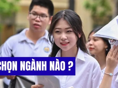 Giữa cơn sốt AI, phụ huynh và học sinh đổ xô vào Khoa học Máy tính, chuyên gia nói: "Làm chủ" tương lai phải là ngành này!