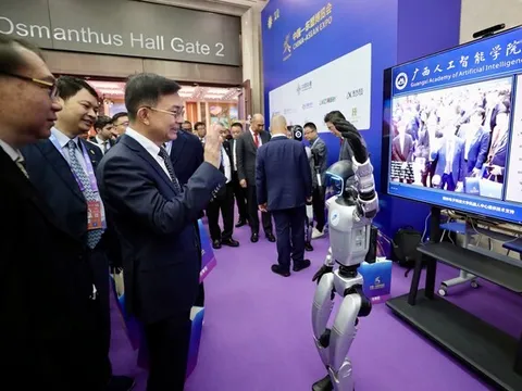 China Daily: CAEXPO nêu bật những đổi mới về AI để thúc đẩy hội chợ công nghệ xuyên biên giới