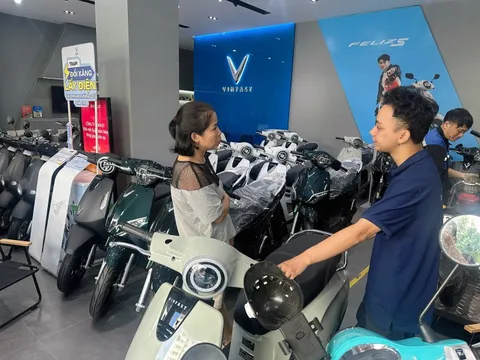 Người Việt ngày càng thích mua xe máy điện 2