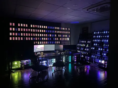 Phát hiện 4.600 chiếc điện thoại hoạt động 24/24, cảnh sát dùng các biện pháp nghiệp vụ vào cuộc: 10 người bị truy tố, vạch trần bí mật động trời sau số tiền hơn 11 tỷ đồng