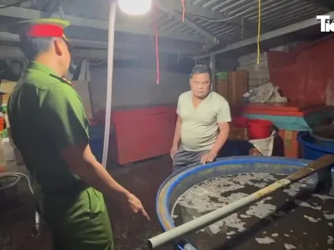 Kinh hoàng đường dây 'phù phép' 3.000 tấn thịt ốc bằng hóa chất công nghiệp