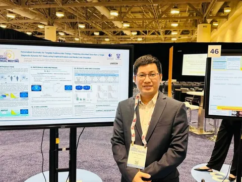 Tiến sĩ Việt từ chối Harvard để trở lại bệnh viện