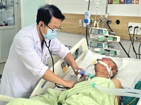 Bất tỉnh sau khi chữa viêm xoang theo hướng dẫn trên mạng xã hội 0