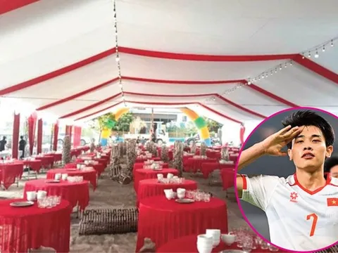 Bữa tiệc 180 mâm cỗ tri ân tới bà con của gia đình cầu thủ Đình Bắc