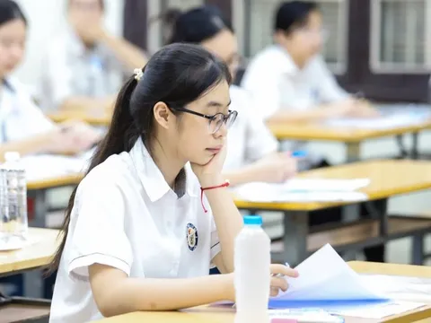 Giới hạn nguyện vọng, giảm trần điểm cộng và IELTS: Bộ GD&ĐT lý giải