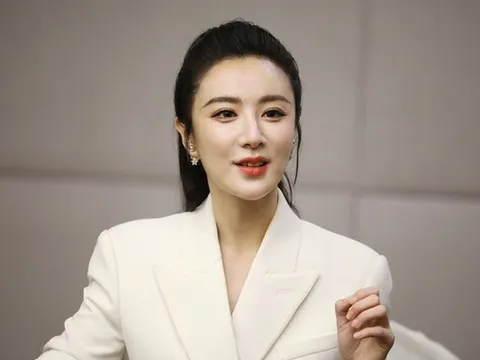 Sụp đổ vì vụ trốn thuế hơn 4.800 tỷ đồng, một “sao hạng A” giới livestream bí mật trở lại sau 3 năm biến mất?