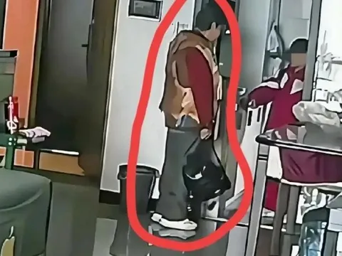 Bị kẻ lạ mặt bám theo về tận nhà, cậu bé có pha xử lý quá bình tĩnh và khôn ngoan: Đây chính là điều cha mẹ phải dạy con!