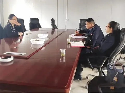 Không chuyển khoản 3 tỷ đồng trả nợ thuế, nữ kế toán được cơ quan thuế khen nhanh trí