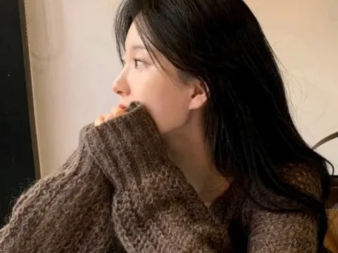 Cố lắm cũng chỉ kiếm được 25 triệu/tháng, cô vợ mất ngủ vì bị chồng lương hơn 100 triệu “nhắc nhở”