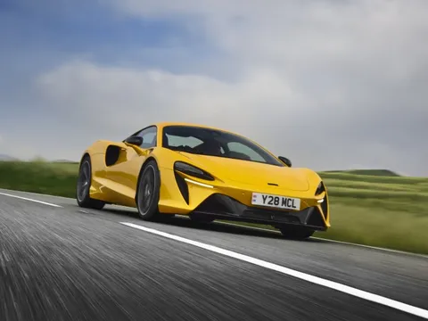 McLaren điều chỉnh giá bán siêu xe Artura tại Việt Nam 0