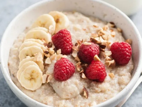 Tôi chăm chỉ ăn yến mạch vào bữa sáng suốt nhiều tuần… và cái kết đã khiến tôi "ngã ngửa"