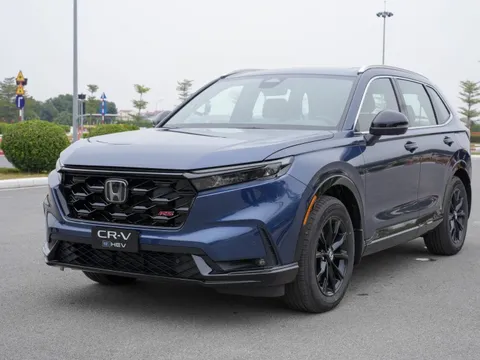 Honda CR-V hybrid 2026 chốt giá bán từ 1,17 tỷ đồng 0