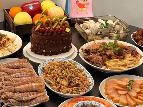 Càng gần Tết càng dễ “ném tiền qua cửa sổ”: 5 khoản chi nhiều nhà hối hận sau mùng 3