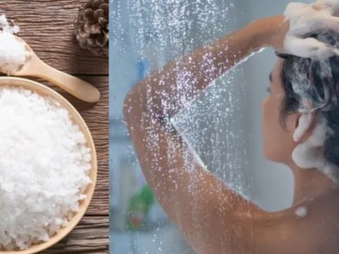Người phụ nữ 40 tuổi nhất quyết gội đầu bằng nước muối pha loãng, 1 tháng sau kết quả gây chấn động