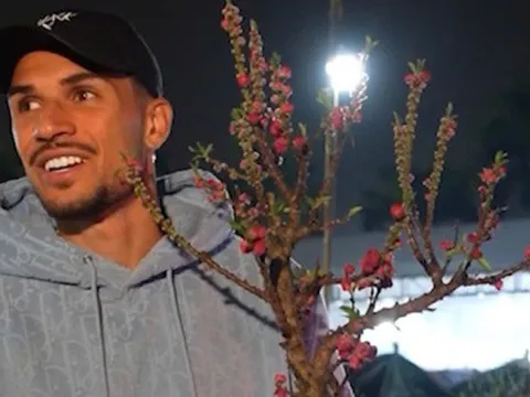 Tết đầu tiên của Đỗ Hoàng Hên ở Việt Nam