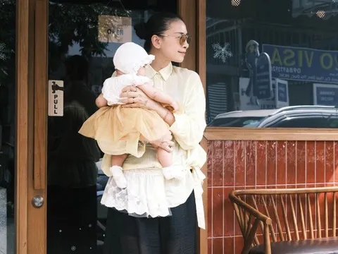 Thời trang "mẹ bỉm sữa" được khen "chất chơi" của Ngô Thanh Vân