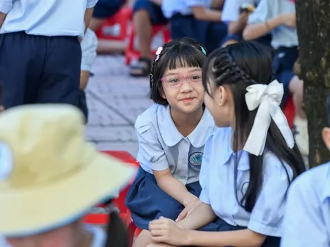 Chưa hết Tết, nhiều phụ huynh có con vào lớp 1 đã xôn xao trước khoản tiền này: Bạn có khả năng phải đóng 110 triệu đồng?