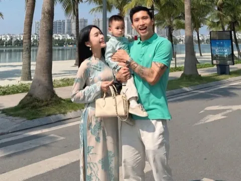 Vợ chồng Đoàn Văn Hậu - Doãn Hải My gây chú ý trong ngày đầu năm mới