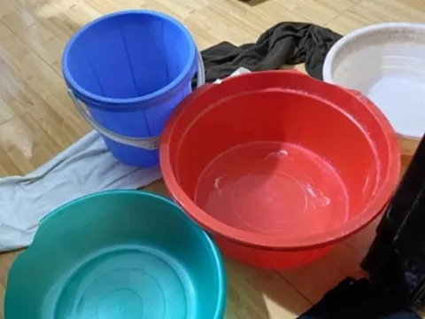 Việc đầu tiên cần làm khi trời nồm ẩm: Nhiều người đang làm ngược mà không biết