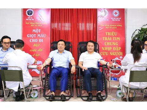 'Giọt hồng Blouse trắng Đất Tổ 2026': Yêu thương, sẻ chia và trách nhiệm 0