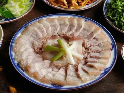 Sốc: Thịt ba chỉ có thể khiến axit uric “tăng vọt”, 5 biến đổi nguy hiểm ập đến chỉ sau thời gian ngắn
