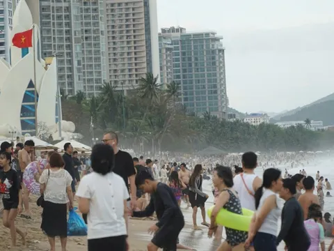 Du lịch Tết bùng nổ