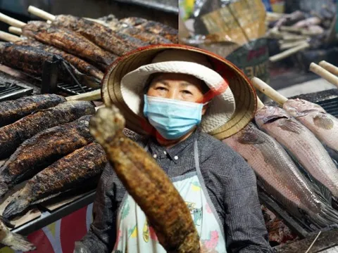 Một tuyến đường ở TP.HCM đỏ lửa suốt đêm trước ngày vía Thần Tài