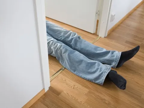 Người đàn ông 16 tuổi tử vong đột ngột sau bữa ăn, nguyên nhân từ thức uống "cực độc" ít ai ngờ