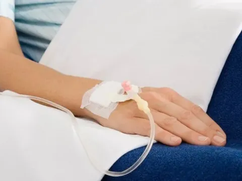 Sau khi uống loại nước "vạn người mê", người đàn ông 36 tuổi đột ngột nguy kịch