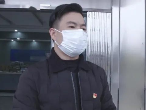 Vay tín dụng hơn 11 tỷ đồng nhưng không nhận được tiền, 4 năm sau người đàn ông mới được tòa thông báo: “Khoản vay của anh đã bị chuyển cho người khác”