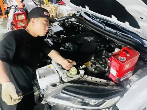 Chủ gara chia sẻ cách bảo dưỡng ô tô để 'vượt ải' bài kiểm tra khí thải