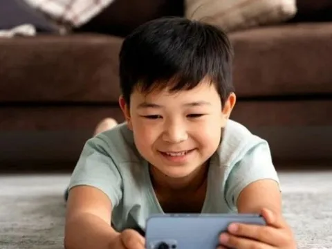 Từ "nuôi lợn đất" đến "nuôi túi thần tài": Sự tiến hóa của tiết kiệm nhí