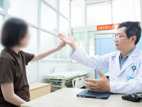 Đau đầu suốt 2 năm, cô gái 20 tuổi đi khám phát hiện bệnh hiếm gặp