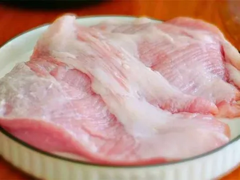Nhiều người mê thịt má heo nhưng ít biết 3 rủi ro sức khỏe đằng sau