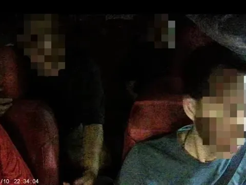 Nghi vấn nhạc sĩ Minh Khang xuất hiện trong clip gây bức xúc, mạng xã hội tranh cãi