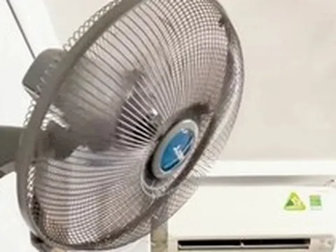 Cảnh báo đặc biệt tới những gia đình để quạt lâu không dùng