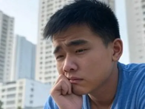 Lái Mercedes về quê ăn giỗ, còn chi hơn 19 triệu đồng mua quà biếu họ hàng, lúc về tôi nhận được tin nhắn đến nay không thể quên