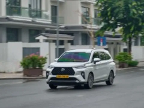 Veloz Cross dẫn đầu MPV chạy xăng tháng 2/2026: Lợi thế đến từ chi phí sở hữu