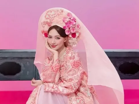 Hòa Minzy đón tin vui lớn