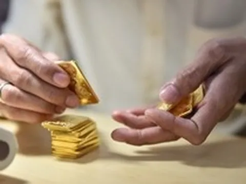 Giấu vợ lấy tiền chuẩn bị xây nhà đi mua vàng ngày vía thần tài, gần 1 tháng tôi lỗ cả 100 triệu đồng