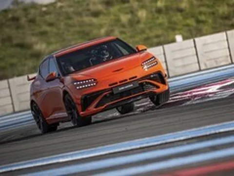 Genesis GV60 Magma - 'Ông vua' tốc độ của kỷ nguyên xe điện