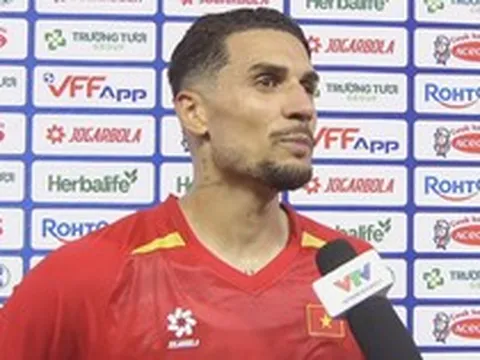 Netizen tranh cãi chuyện Đỗ Hoàng Hên trả lời phỏng vấn bằng tiếng Việt còn phóng viên Việt Nam đặt câu hỏi bằng tiếng Anh, đây là lý do