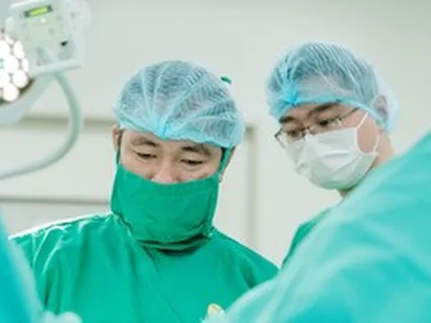 Nam sinh đi khám vì hồi hộp, phát hiện hơn 23.000 nhịp tim bất thường mỗi ngày